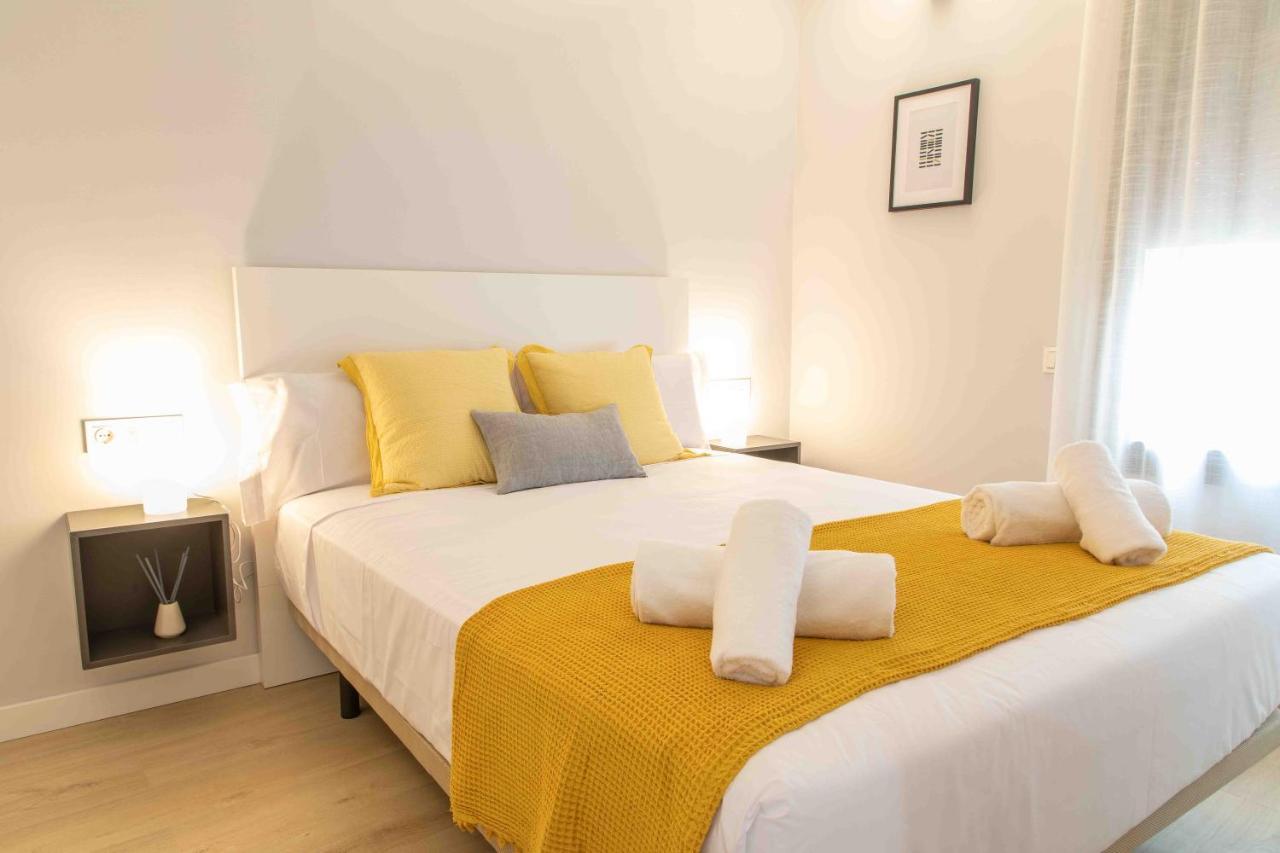 Barcelona Touch Apartments L'Hospitalet de Llobregat Exteriör bild